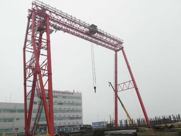 60T-20m - 9 মিটার গেন্ট্রি উদ্ধরণ সরঞ্জাম যা সিঁড়ি আরোহণ করতে পারে